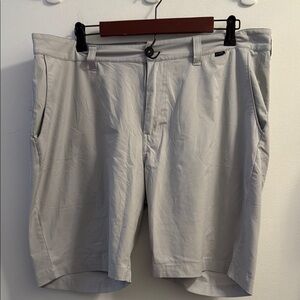 Men’s Travis Mathew Wanderlust Shorts 9in Steel